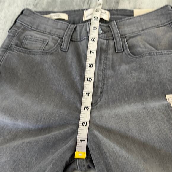 Universal Thread 0/25R Gray High Rise Skinny Slim Leg Jeans NWT - Picture 10 of 13